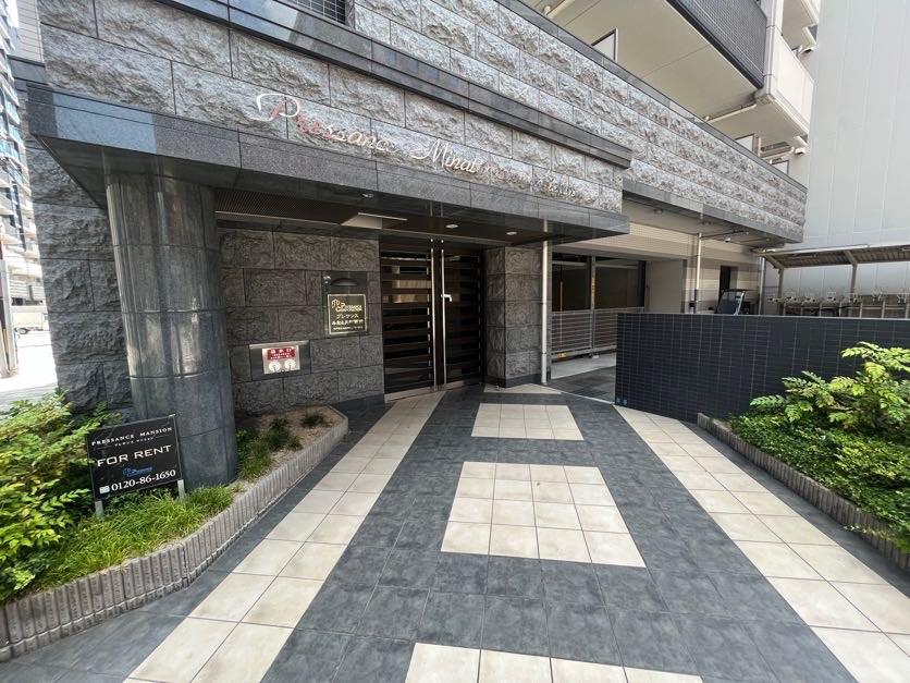 プレサンスみなと元町駅前