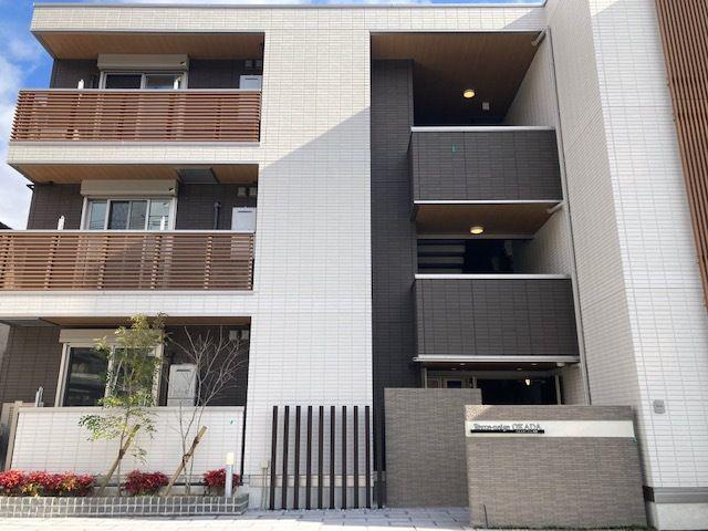 ペルスネージュ岡田