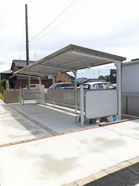 GARDEN HOUSE K