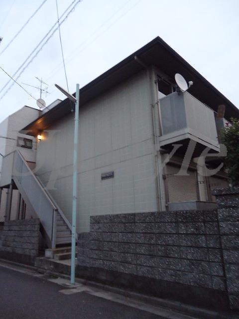 メゾンソレジオ
