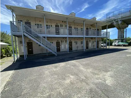 ルミエール(1K/1階)の外観写真