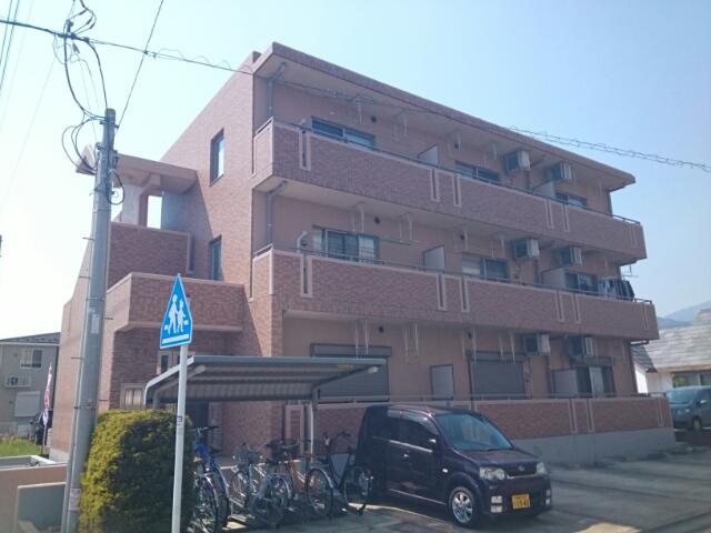 グランディオース