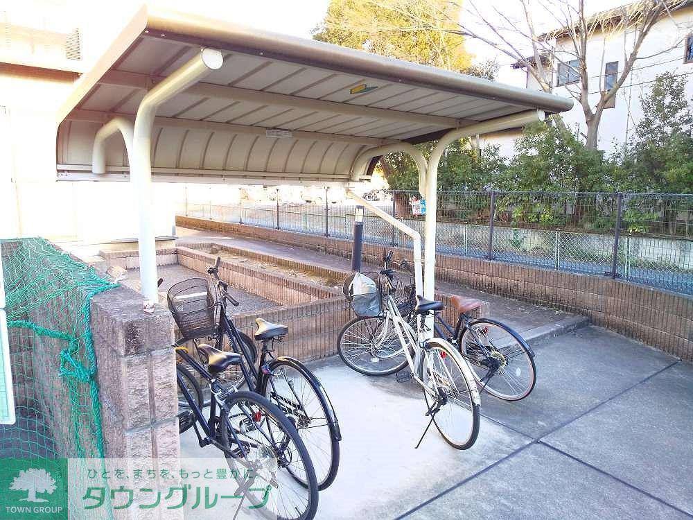 レオパレス和