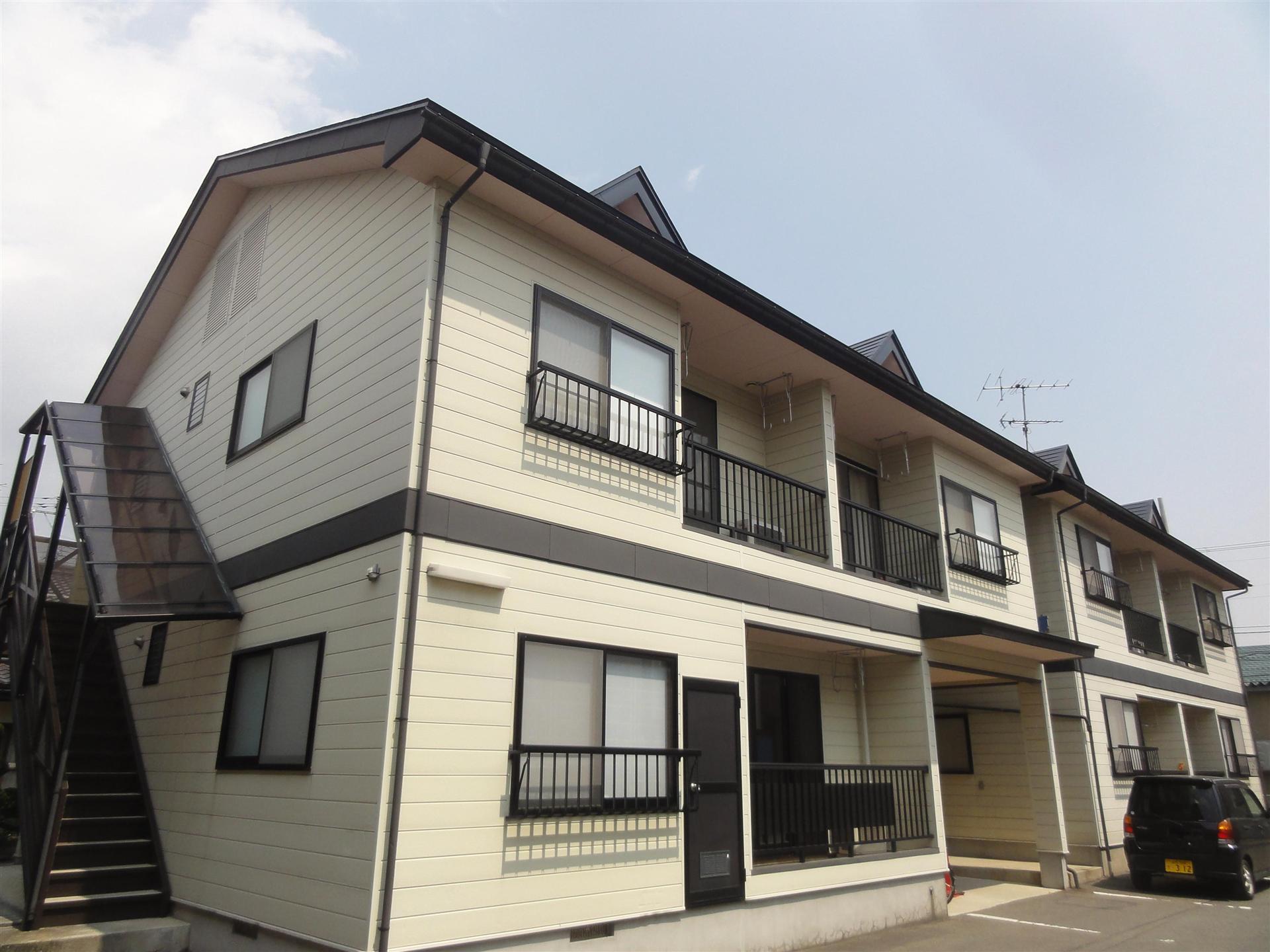 甲子ハイツ B棟