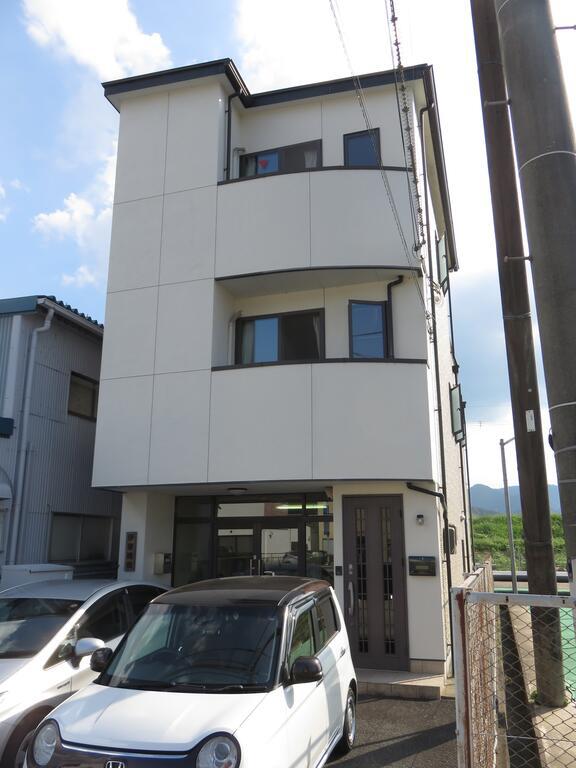 伊東ビル
