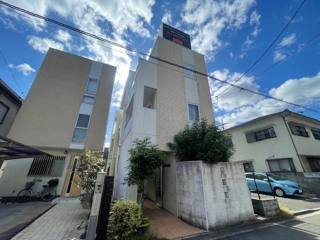 MOMOHOUSE高城町