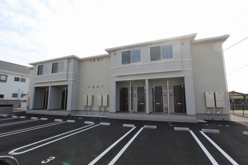 ＪＲ高徳線 屋島駅 徒歩11分 2階建 築9年