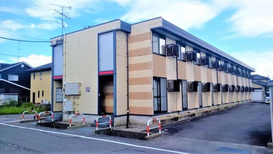 あいの風とやま鉄道 高岡駅 徒歩31分  築20年(1K/1階)