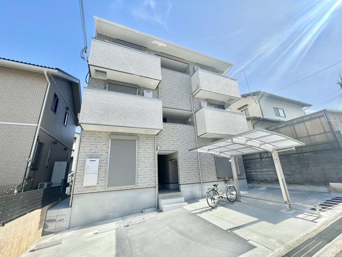 ウエスト魚住III