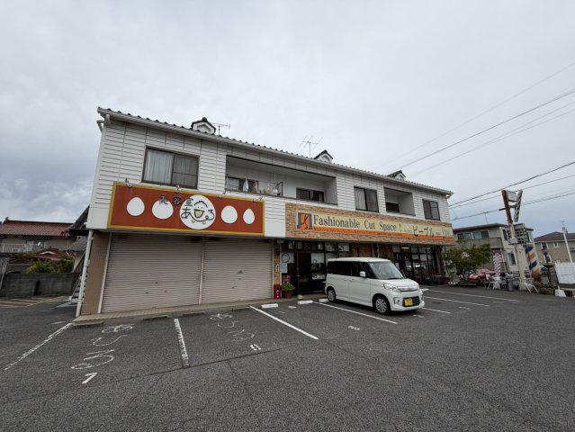 サンコーポ松岡1番館