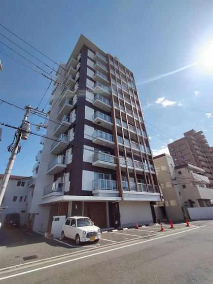 HOUSE TAGAWA