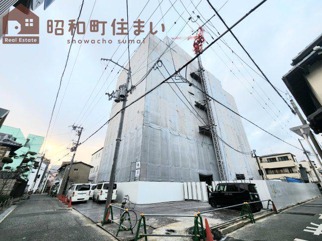 AND TERRACE 文の里