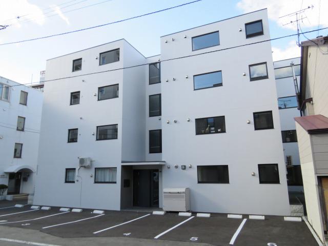 エクセレンス中島公園