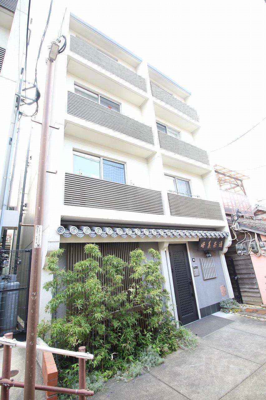 アミティ館内二番館