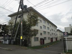 札幌西月寒団地3号棟
