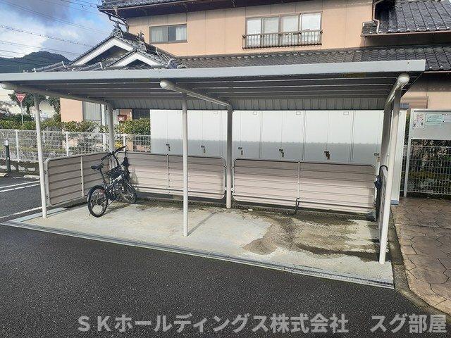 アイビーフラット A棟