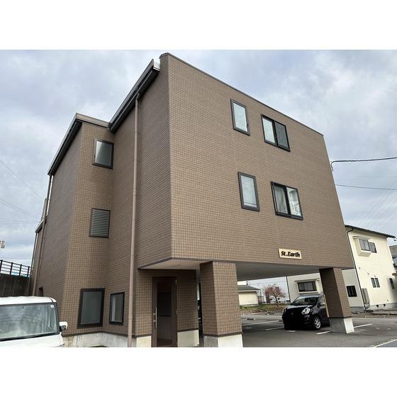 セントアース
