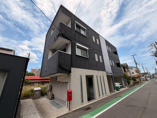 COLABO津門呉羽町