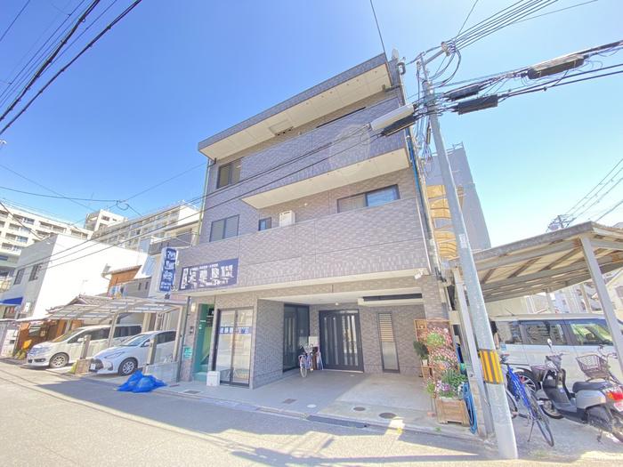 ラ・クルー西大路御池