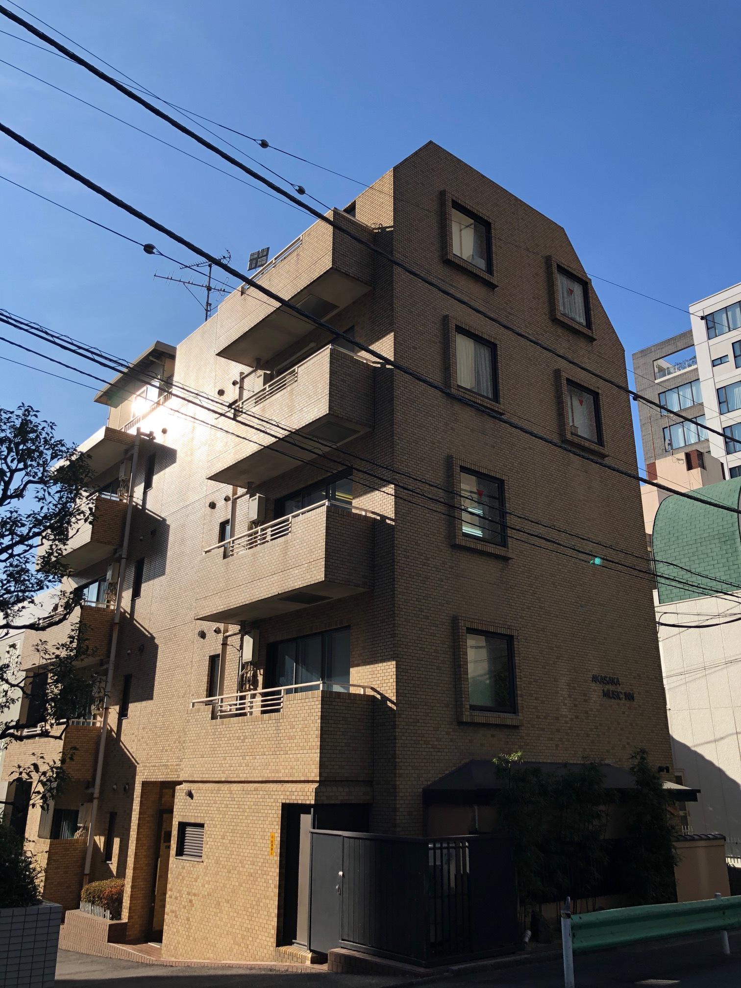 赤坂ミュージックイン