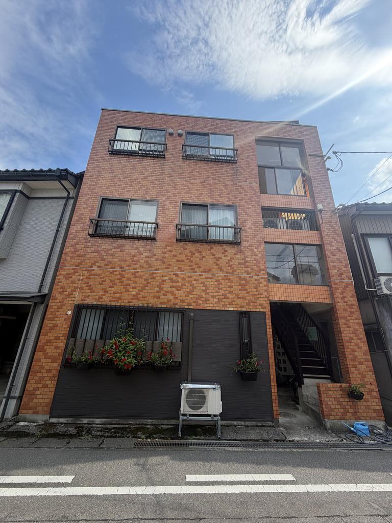 新川原コーポ