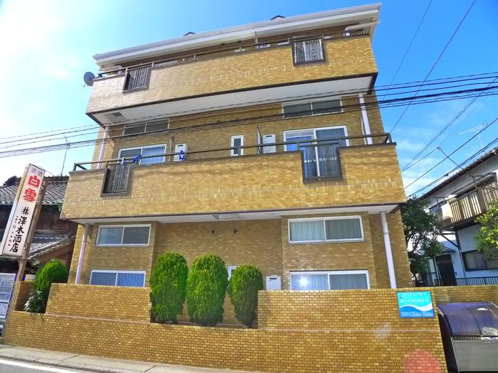 ローズアパートメント泉10番館