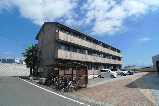 ビレッジ北久保 C棟