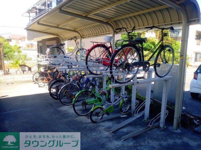 レオパレス村山