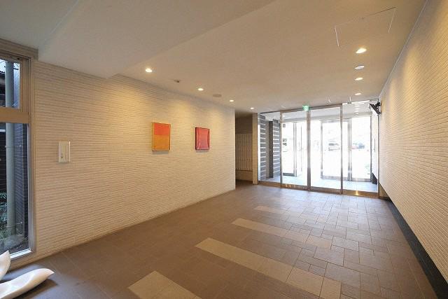 RAINBOW COURT 南堀江