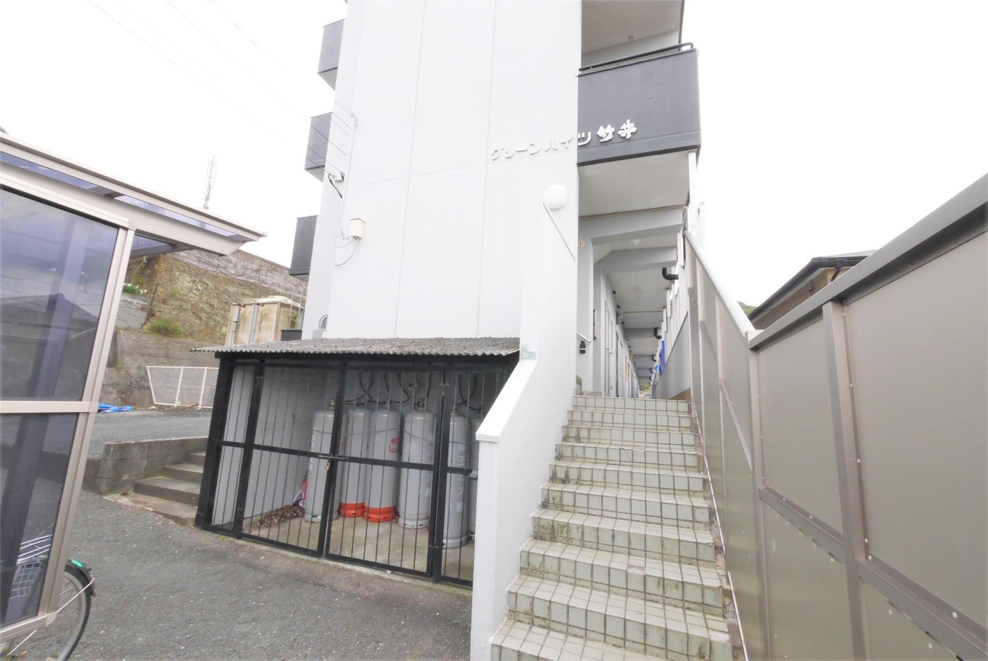 BELLE VUE 海老津駅前