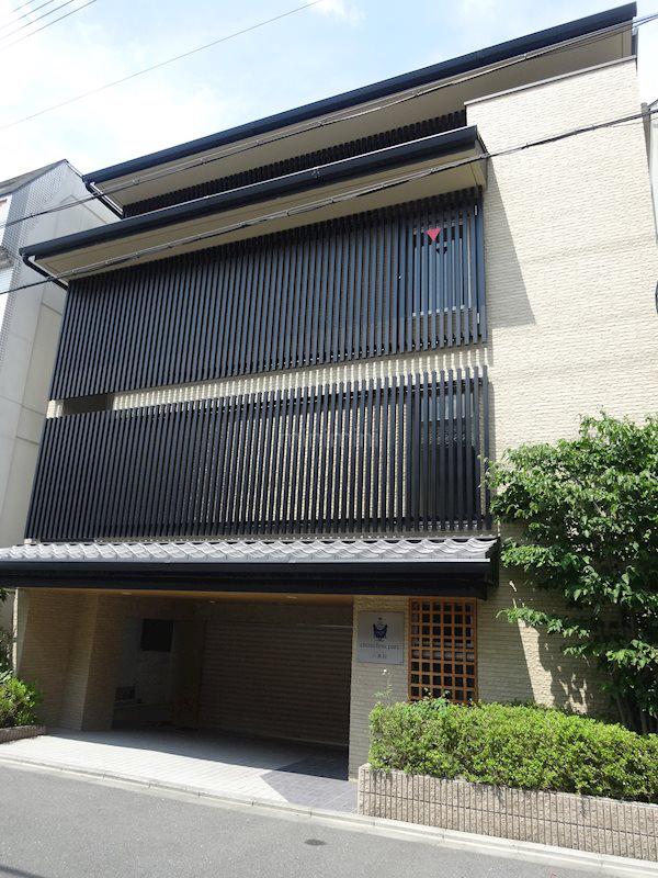 シュシュパルク六条院