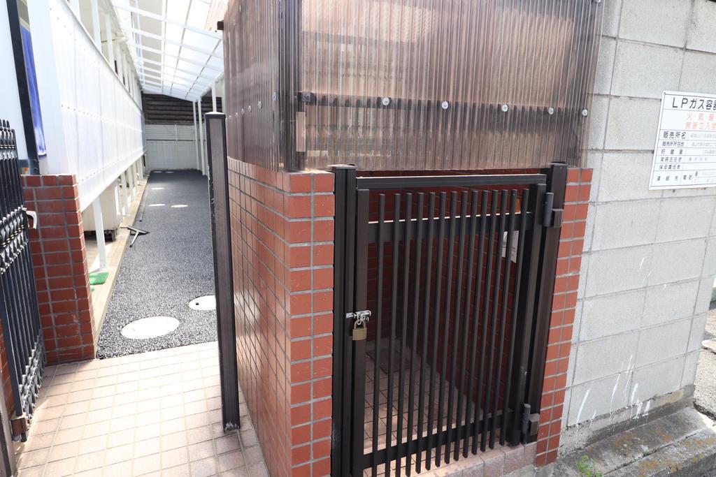 横広コーポ