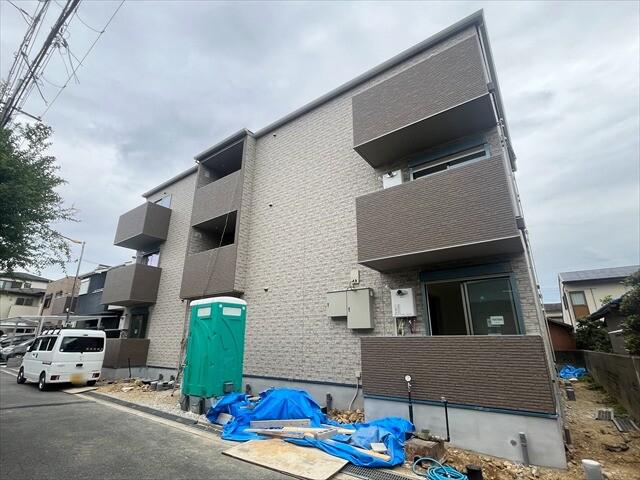 エテルナコート総持寺