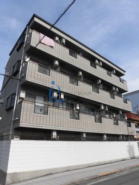 アリーナツムラ