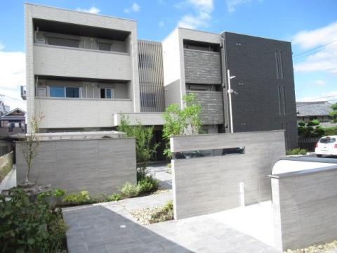 LA CASA VIVACE