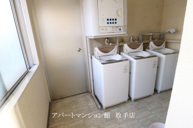 たかなかビル