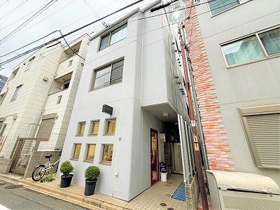 コントゥッティ