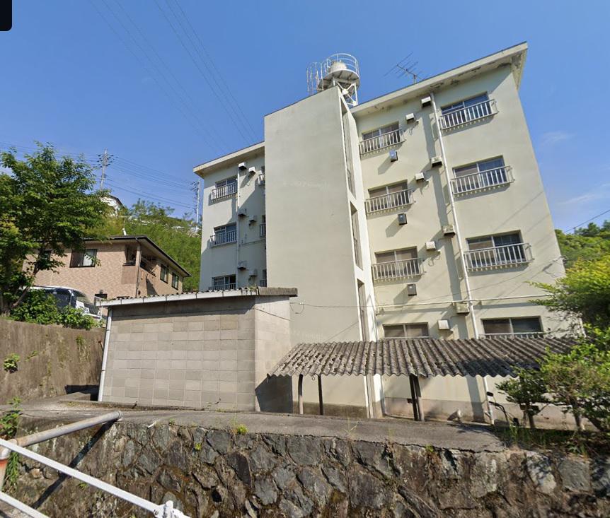 広島県呉市西谷町13-2