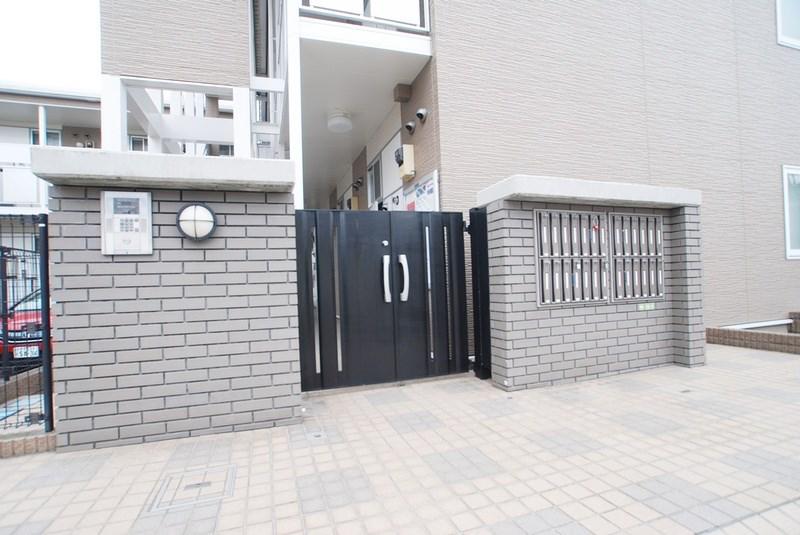つくばエクスプレス 六町駅 徒歩17分 2階建 築18年