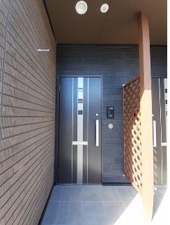 プレミアム32番館