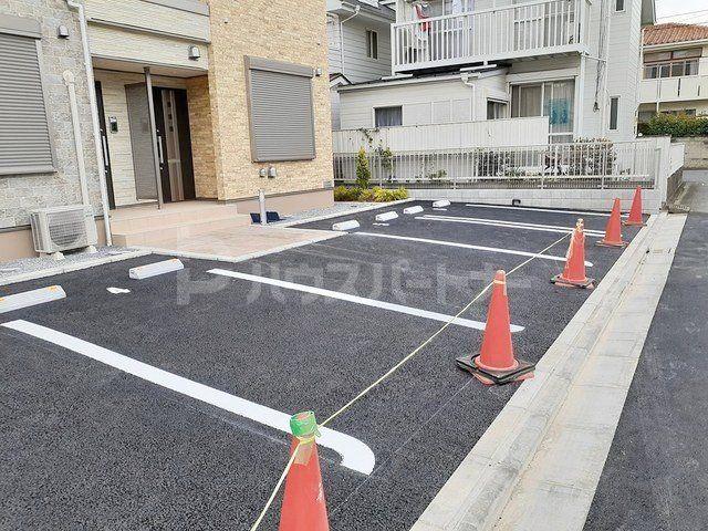 アンフィニエスト
