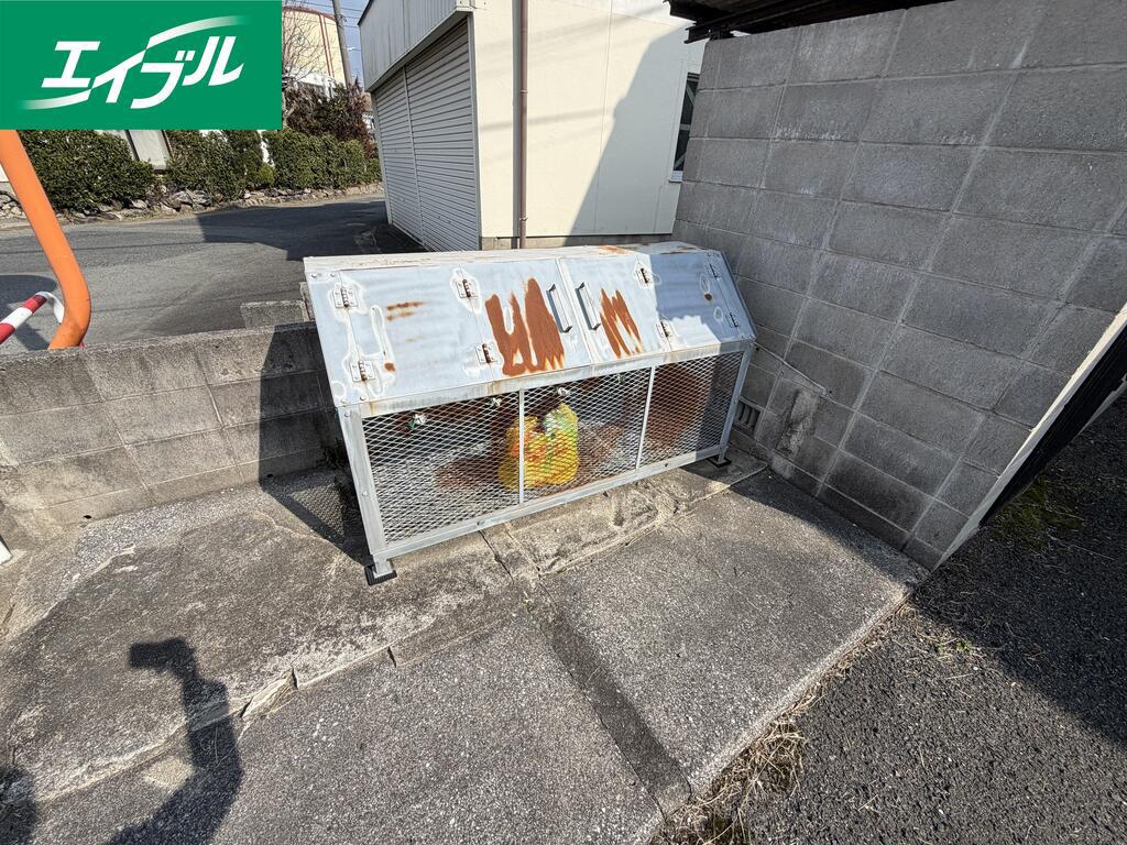 ウエストガーデン