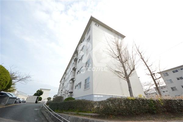 神陵台東47号棟
