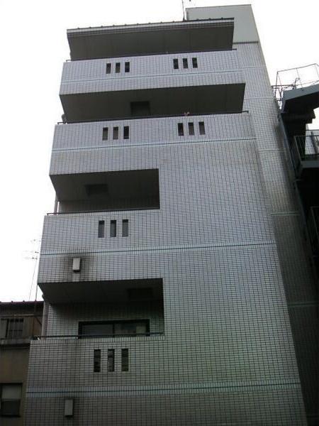 島之内八幡屋ビル