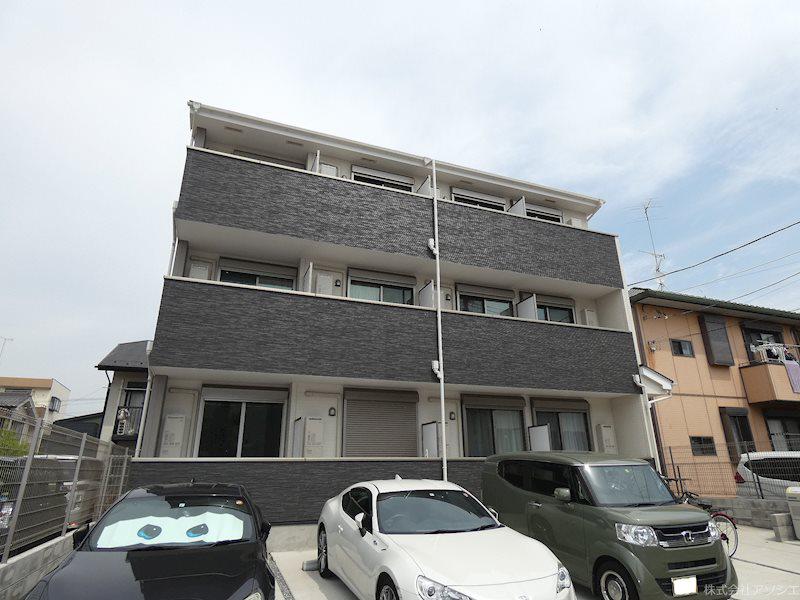 ウエストガーデン吉川