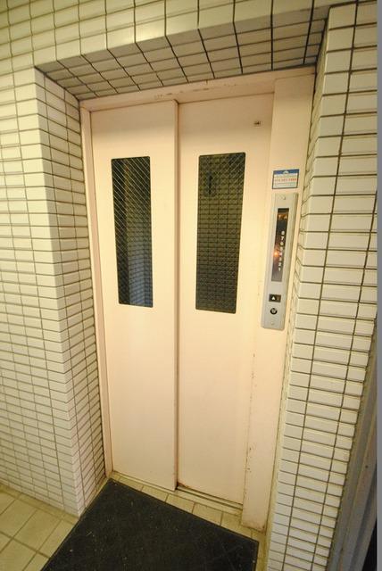 ハウスセゾンビル
