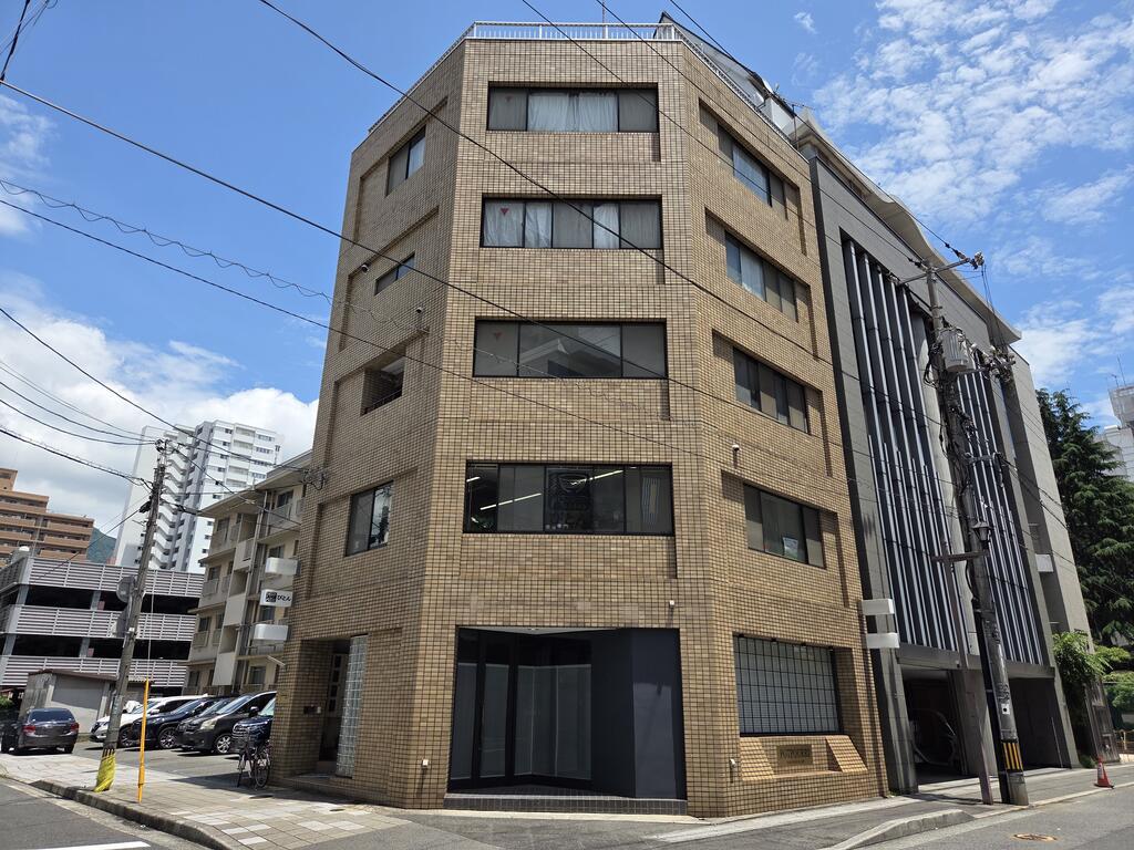 POTPOURRI BLDG