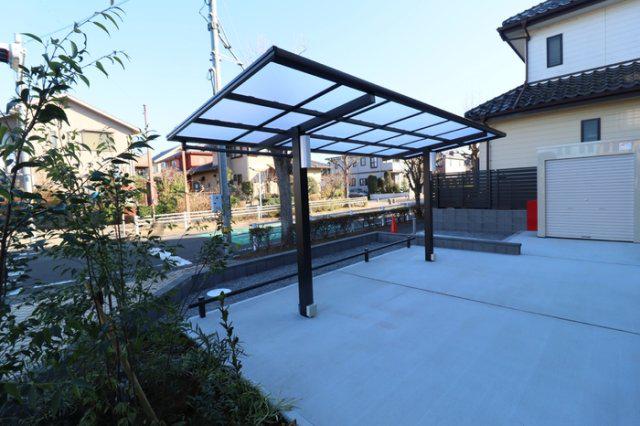 MAISON SUZUKI