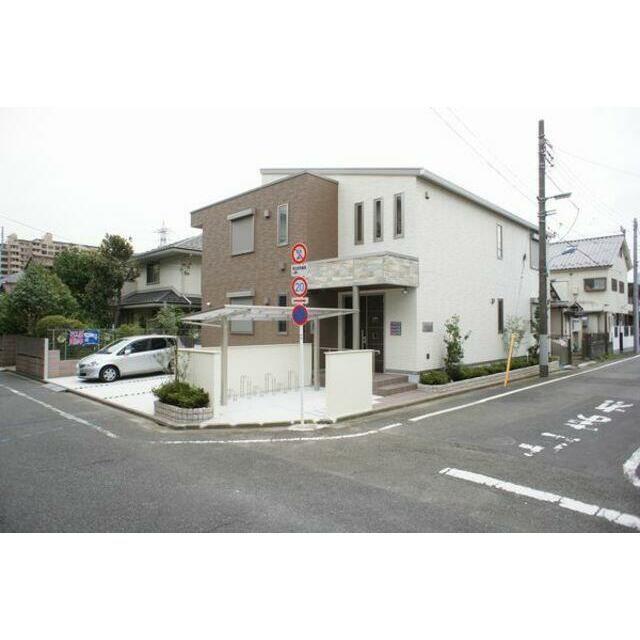 リーベン カメリエ