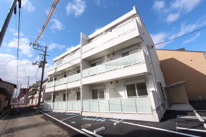 リブリ・はやちね1号館